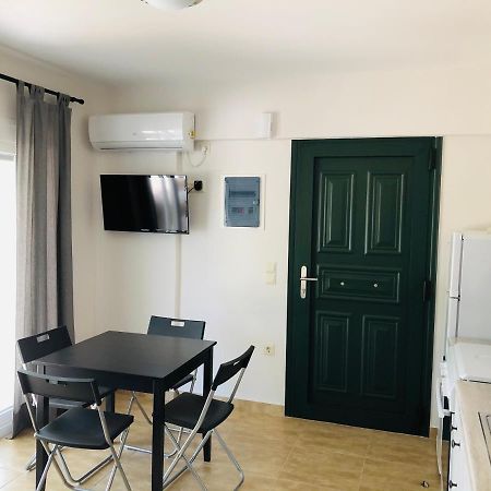 Ionian White Apartments Lefkáda Esterno foto