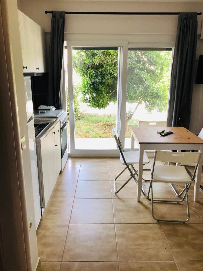 Ionian White Apartments Lefkáda Esterno foto